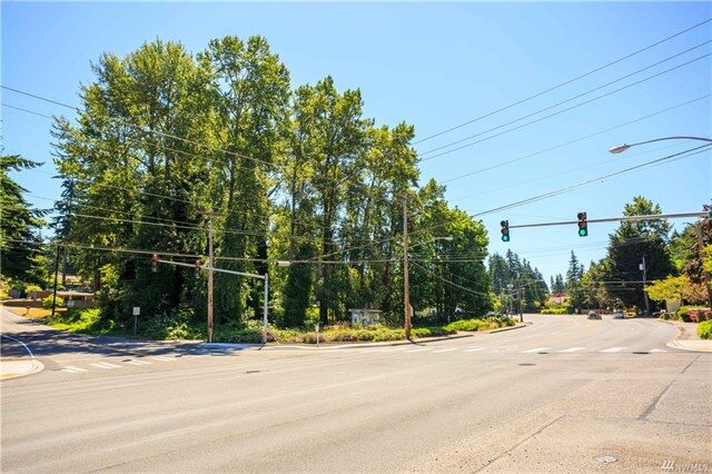 23601 Edmonds Way