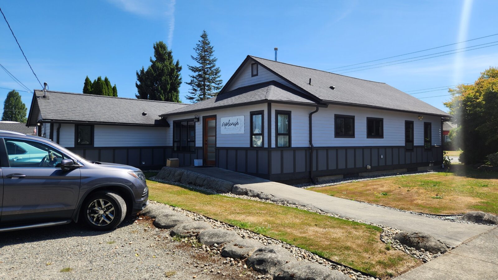 301 E Rio Vista Ave