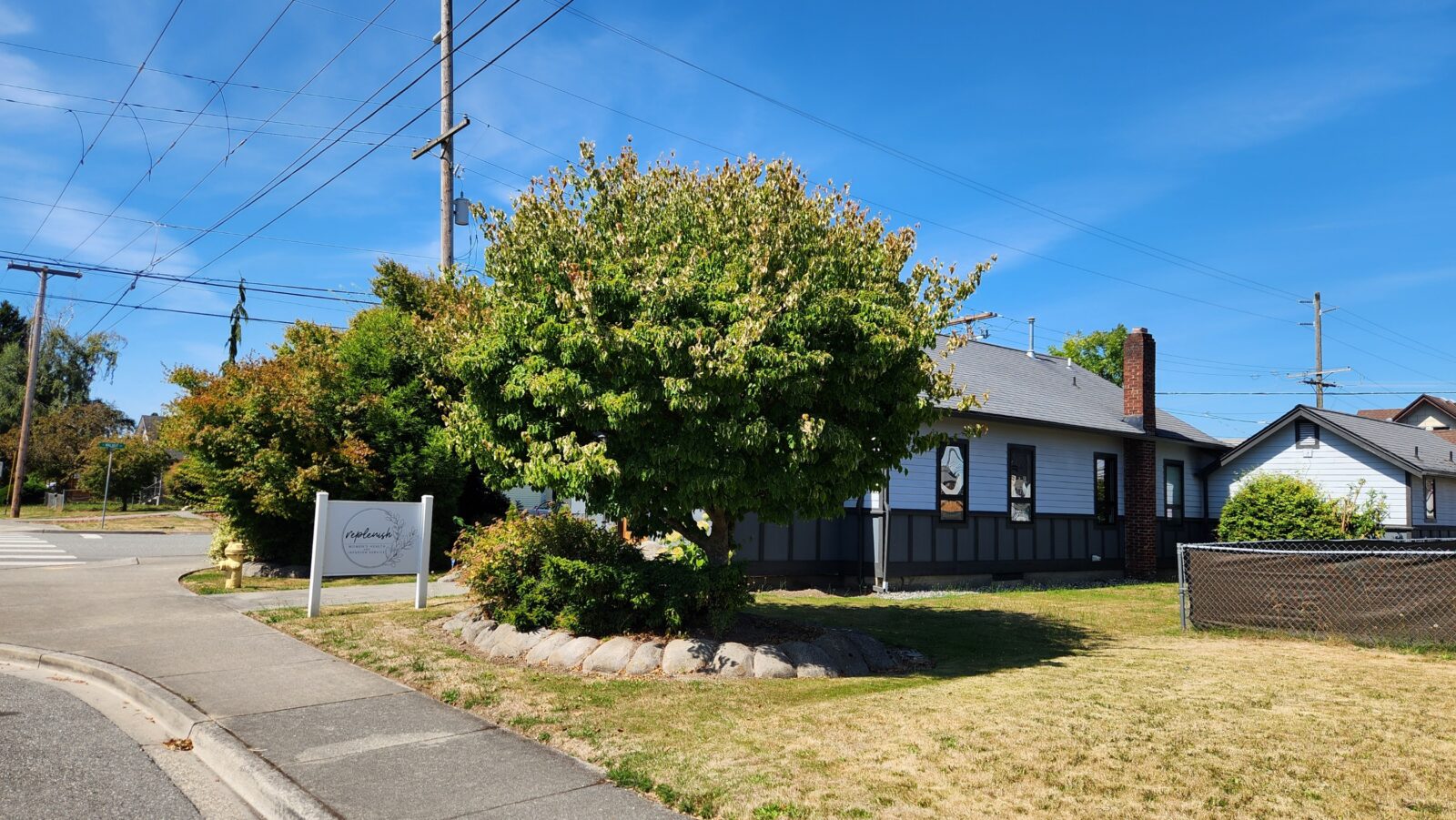 301 E Rio Vista Ave