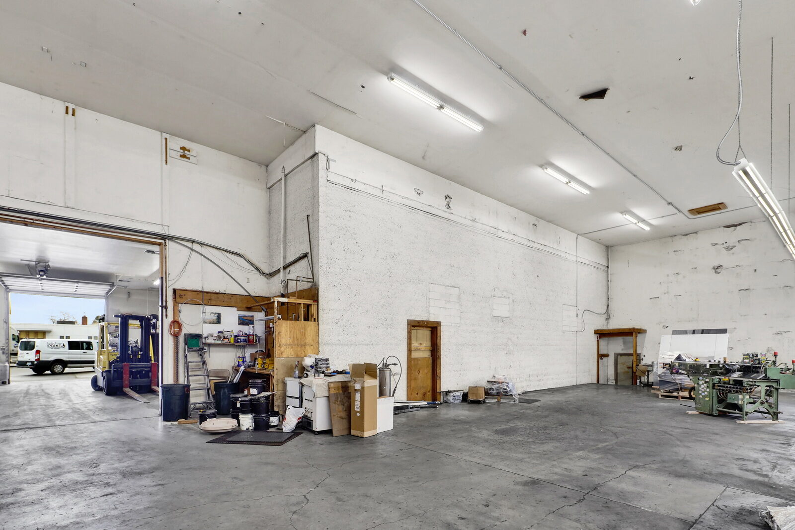 113 6th St