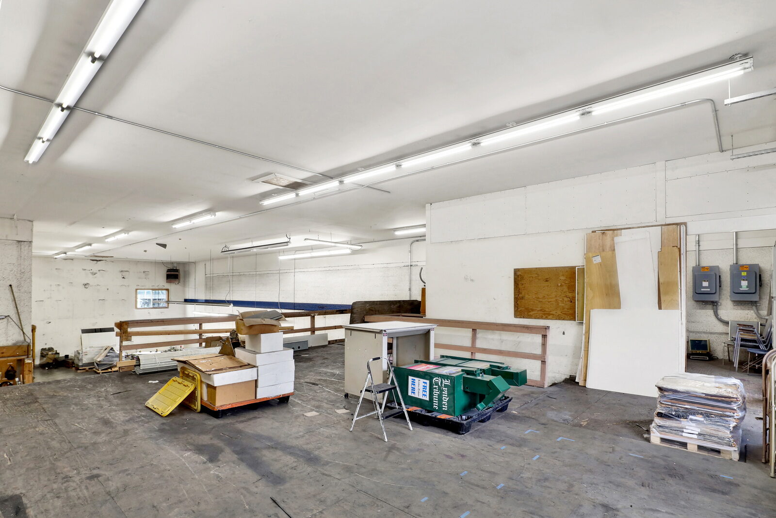 113 6th St