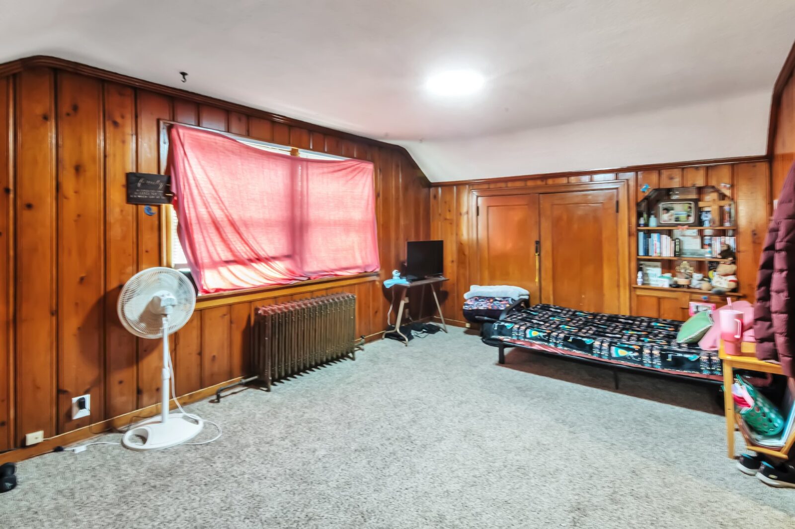 801 Veneta Ave