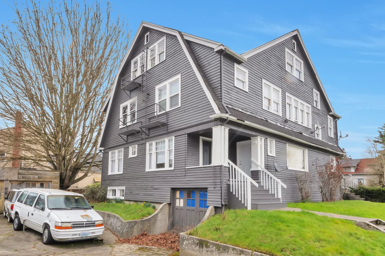 801 Veneta Ave