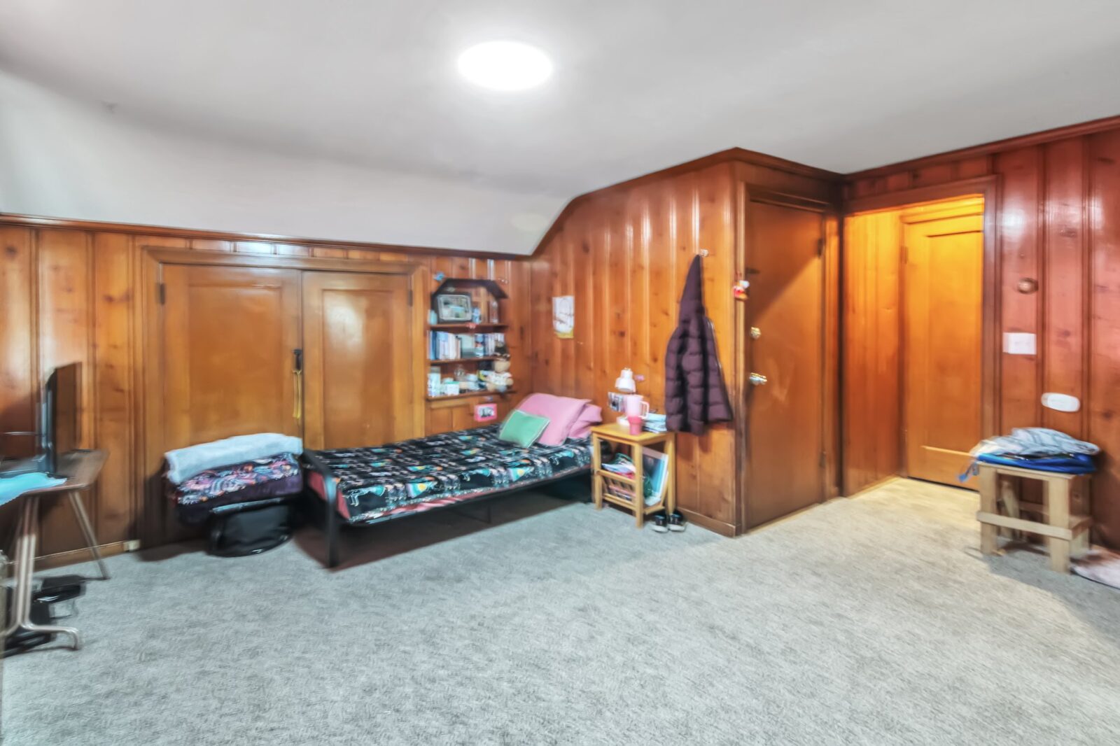 801 Veneta Ave