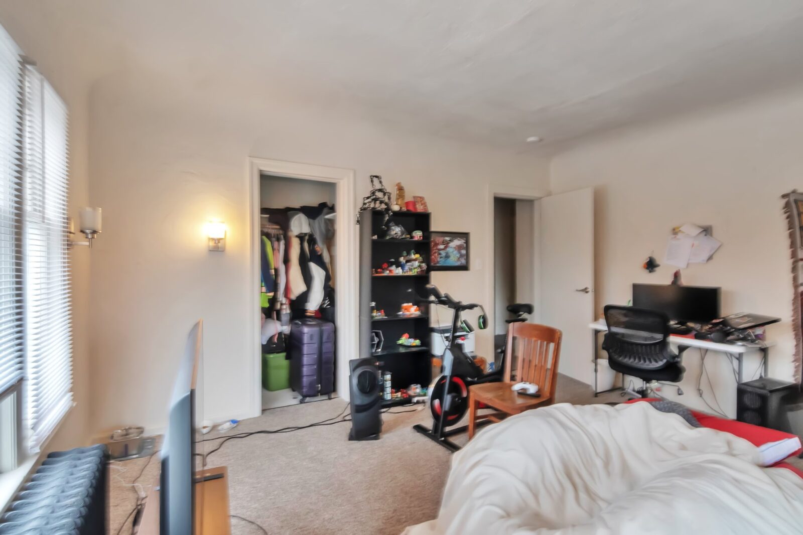 801 Veneta Ave