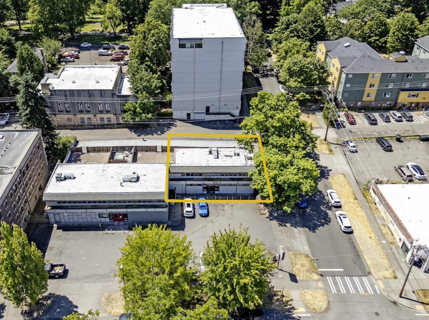 402 Tacoma Ave S