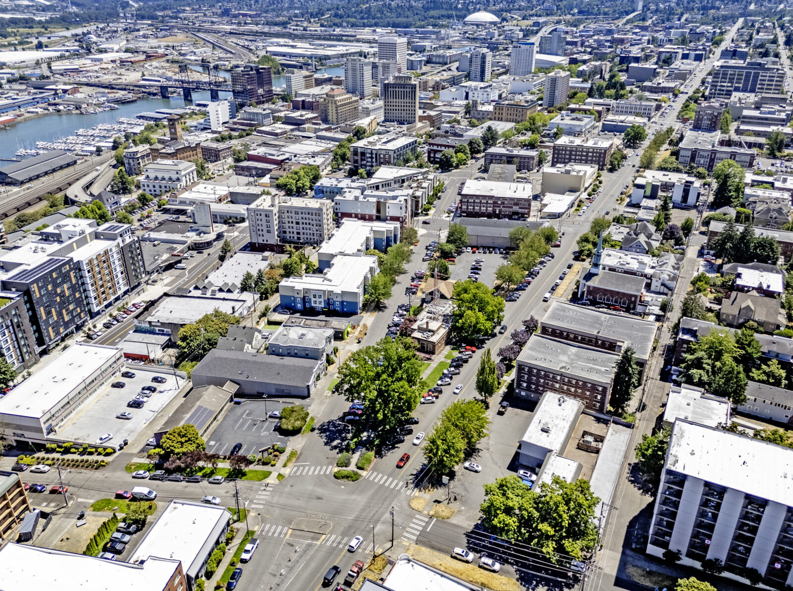 402 Tacoma Ave S