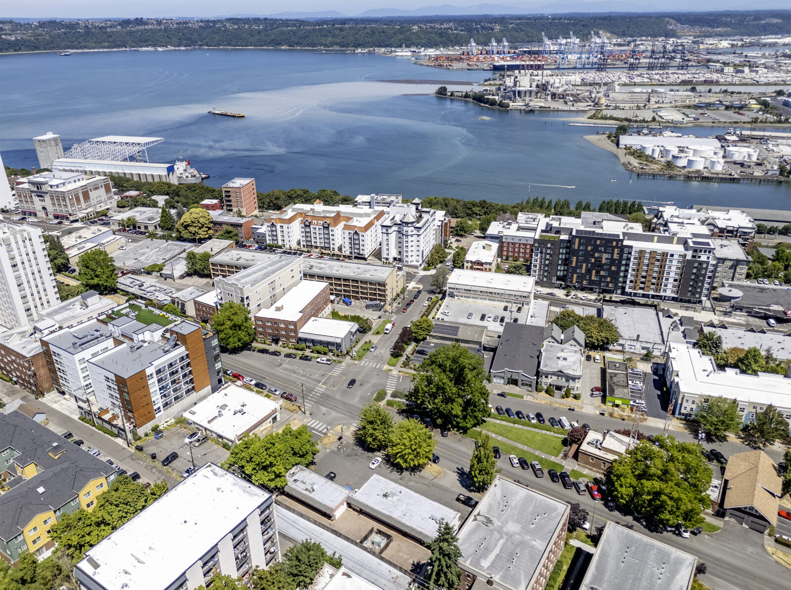 402 Tacoma Ave S