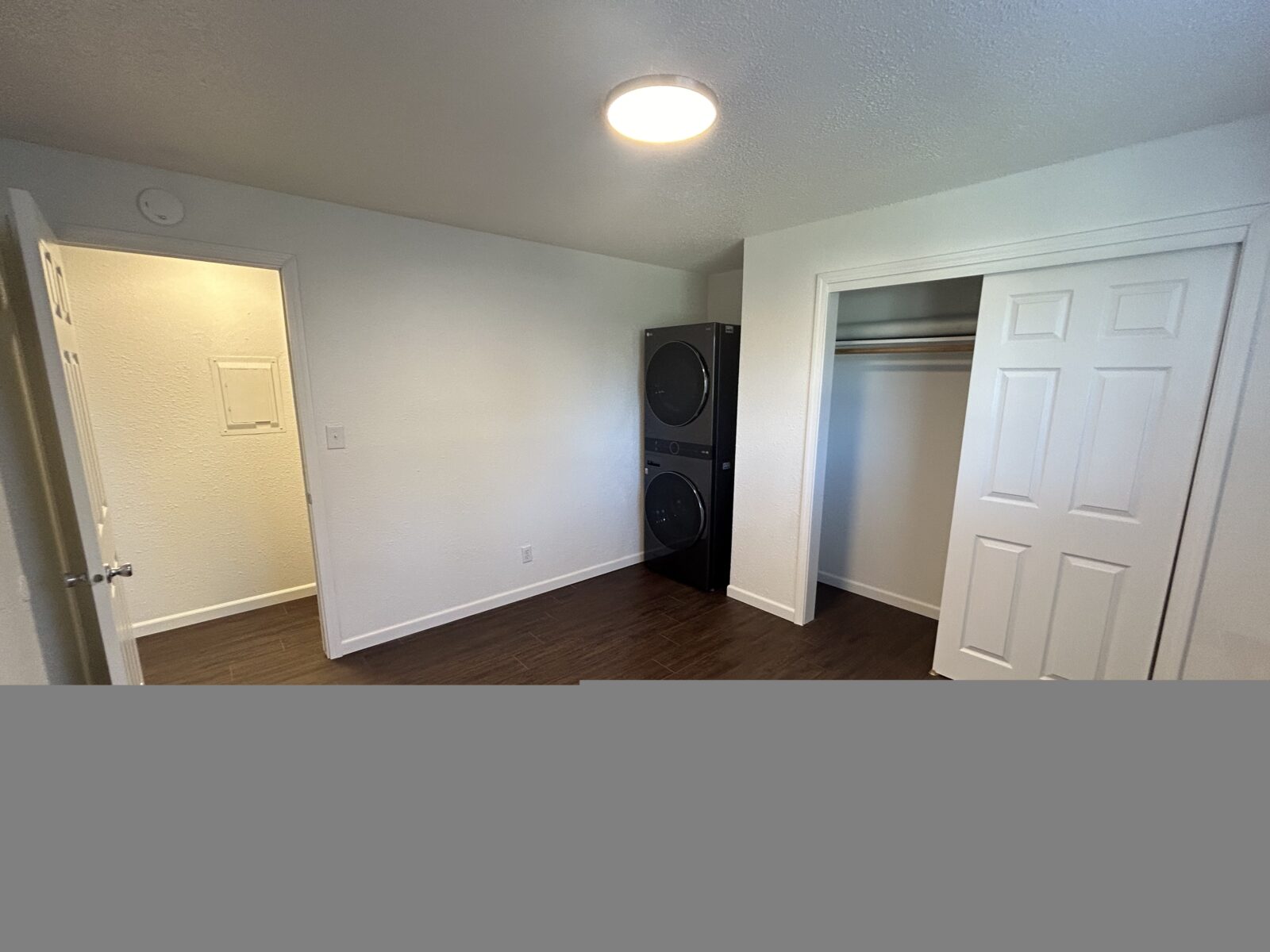 1405 W 8th Ave
