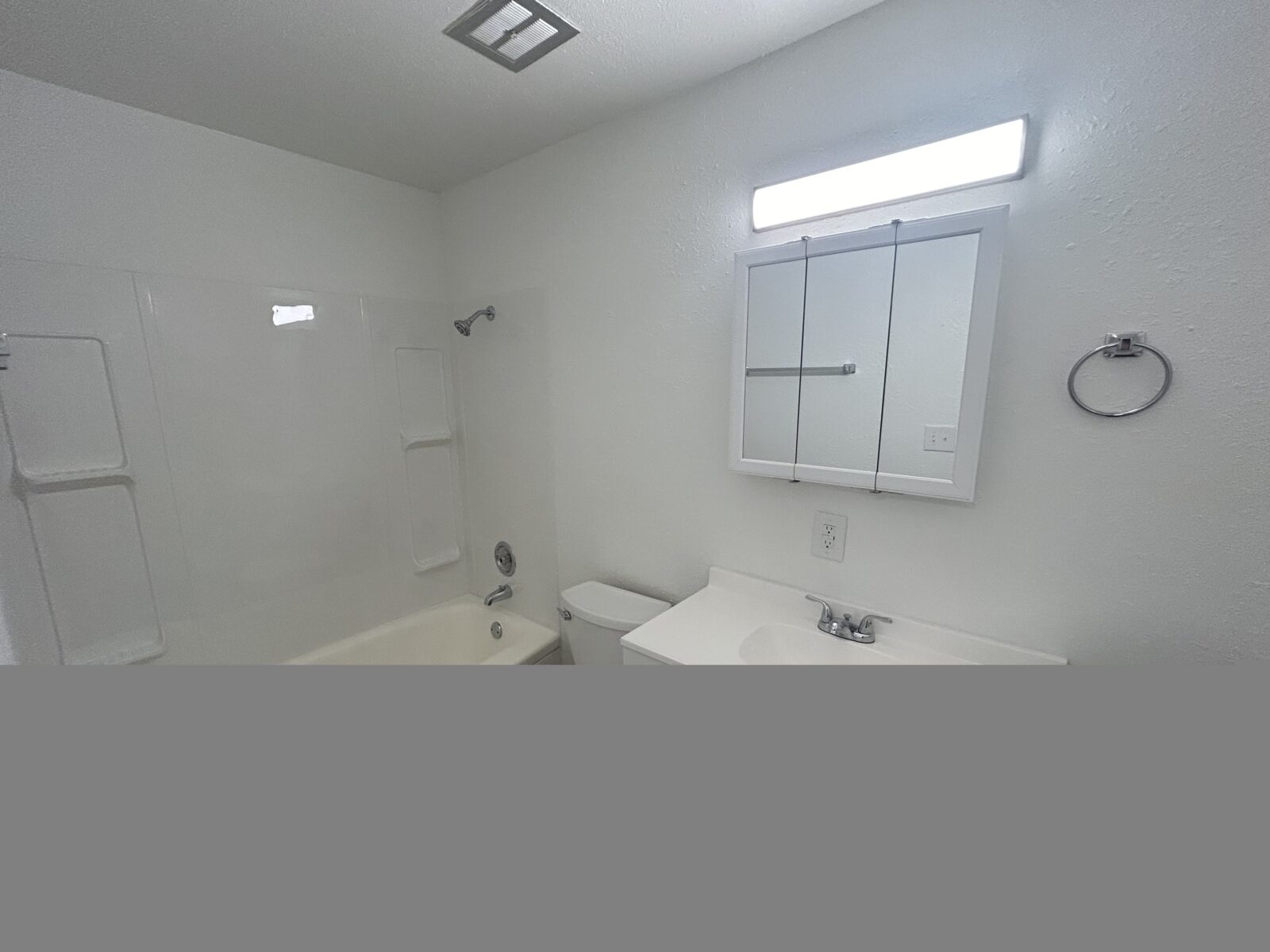 1405 W 8th Ave