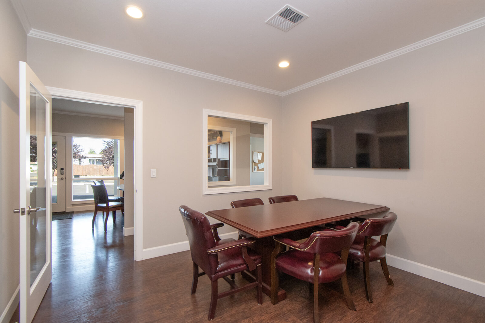 495 W Spruce St 2&3