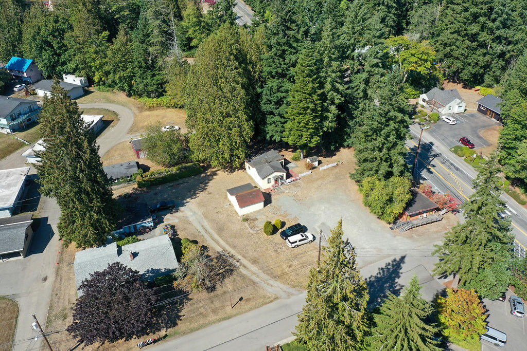 20379 NW Cedar Ln