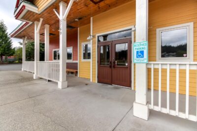 5769 Hwy 303