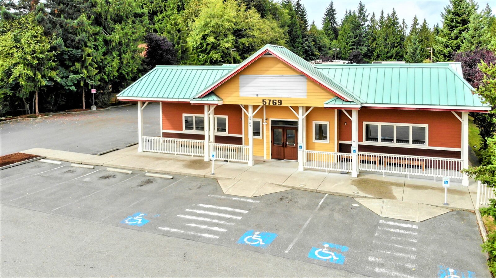 5769 Hwy 303