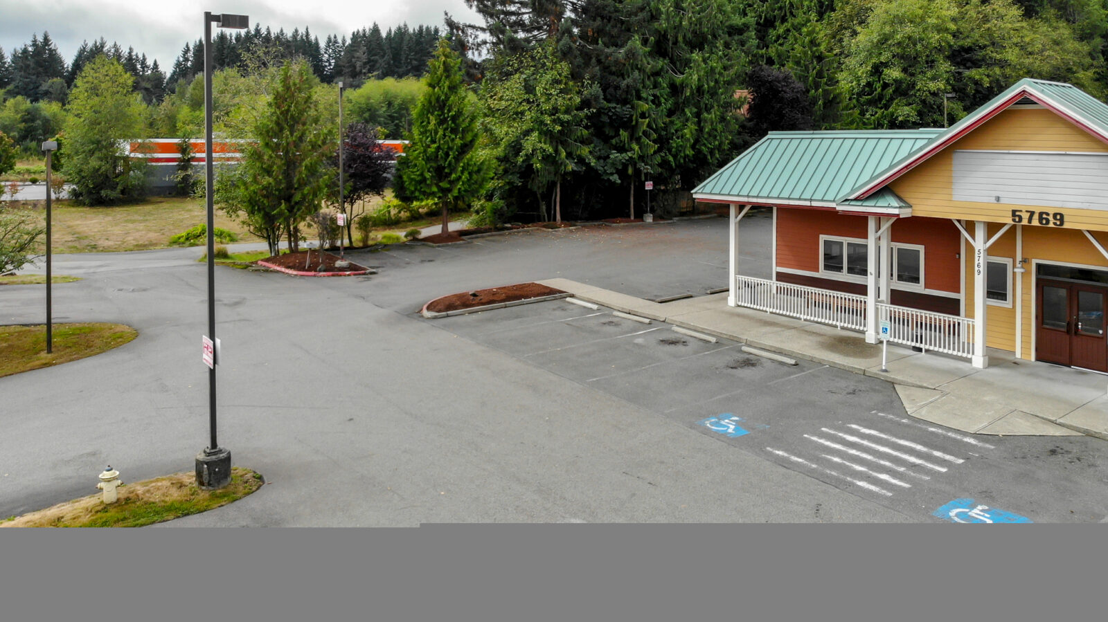 5769 Hwy 303
