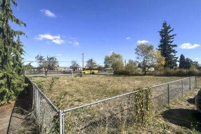 411 Yelm Ave W