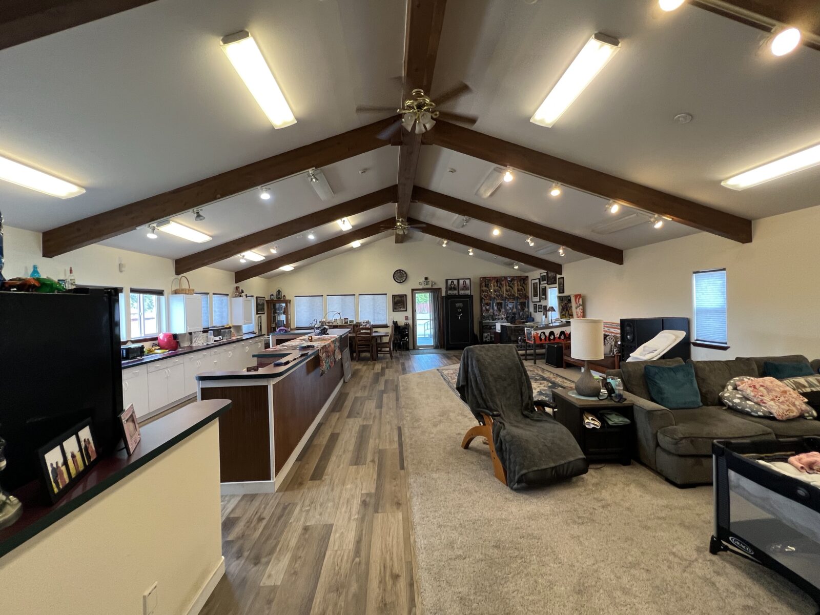 36510 Mountain Hwy E
