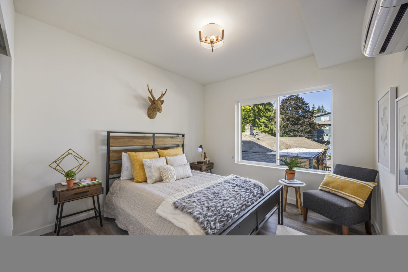 2152 N 185th St Modern 22-Unit
