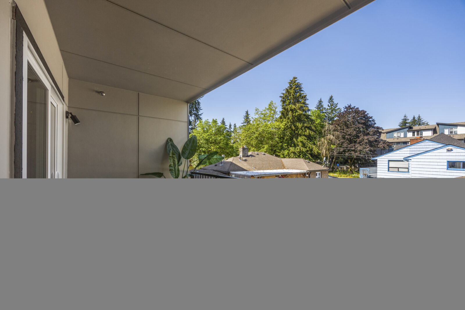 2152 N 185th St Modern 22-Unit