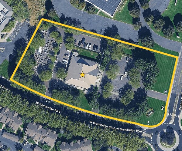8200 W Grandridge Blvd