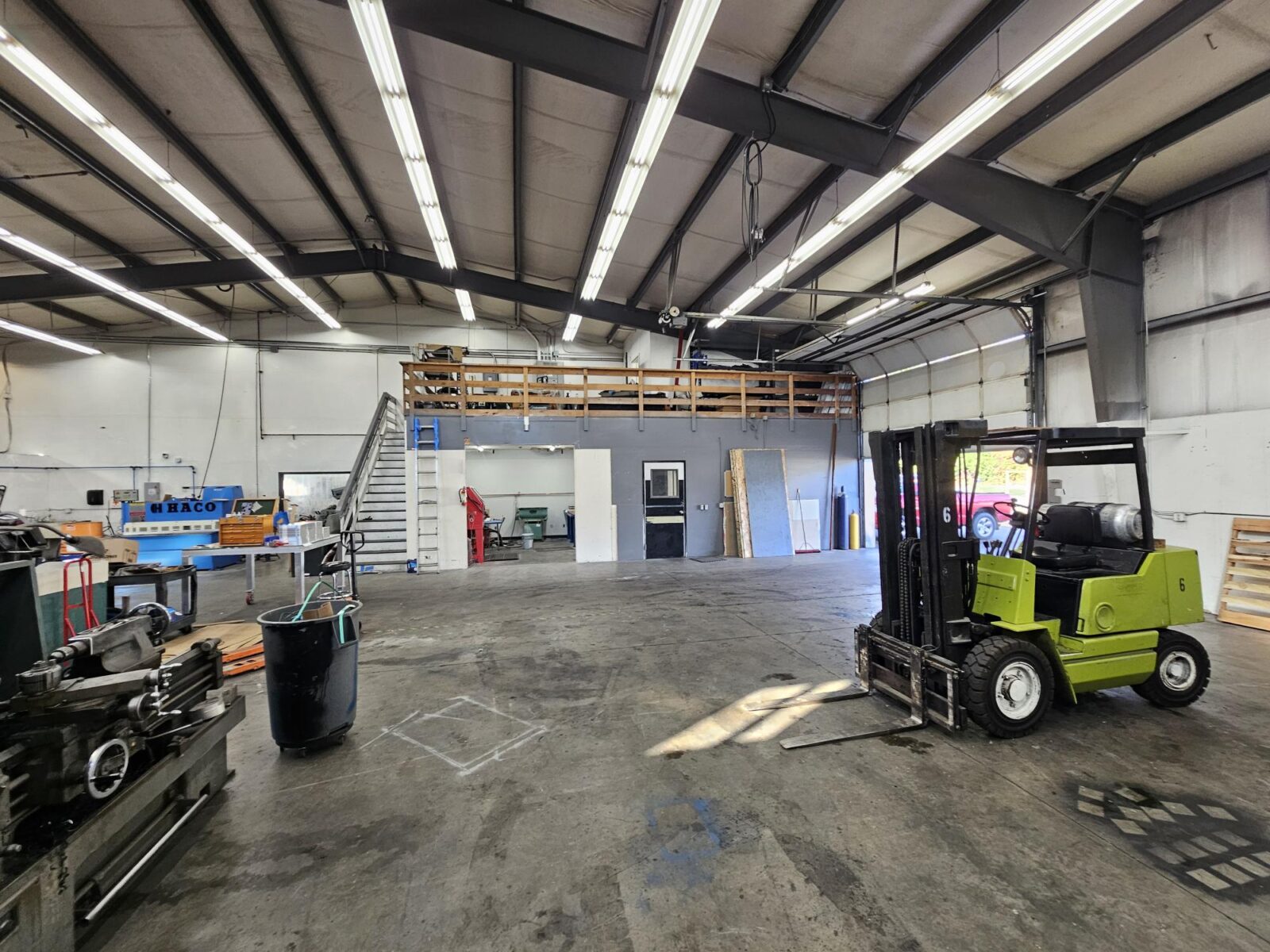 10913 Mountain Loop Hwy