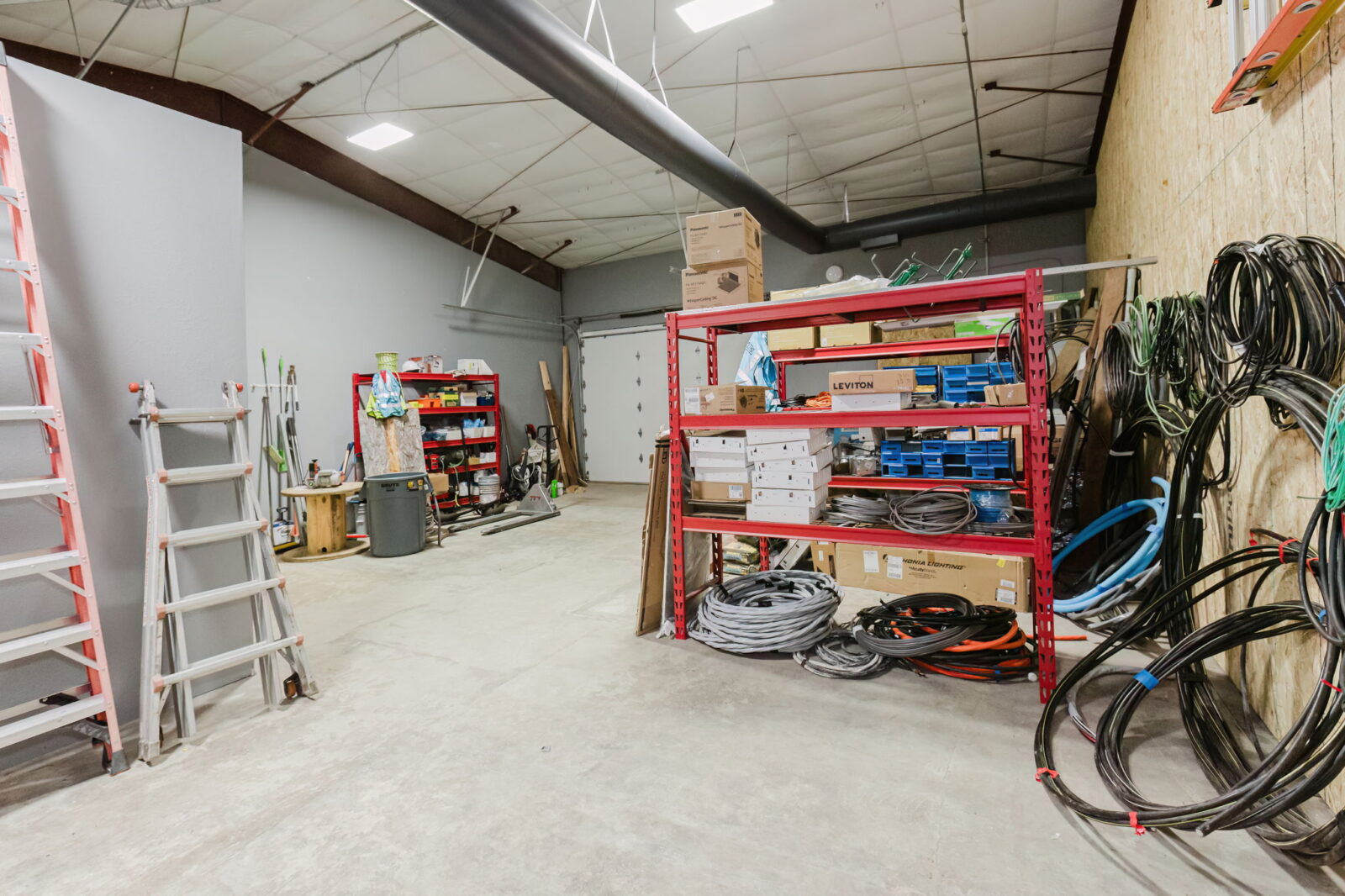 1415 Lumsden Rd