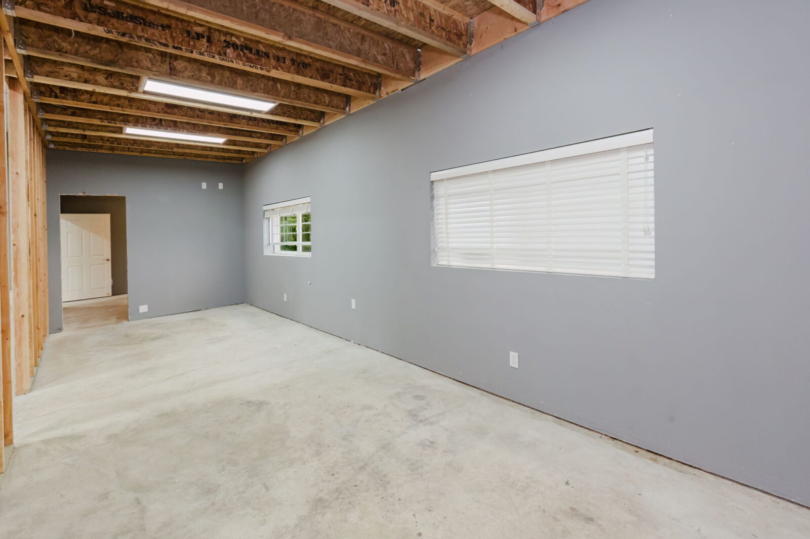 1415 Lumsden Rd