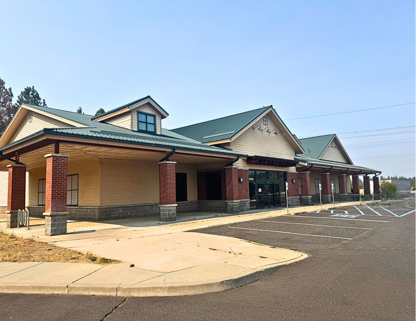 10505 N Newport Hwy