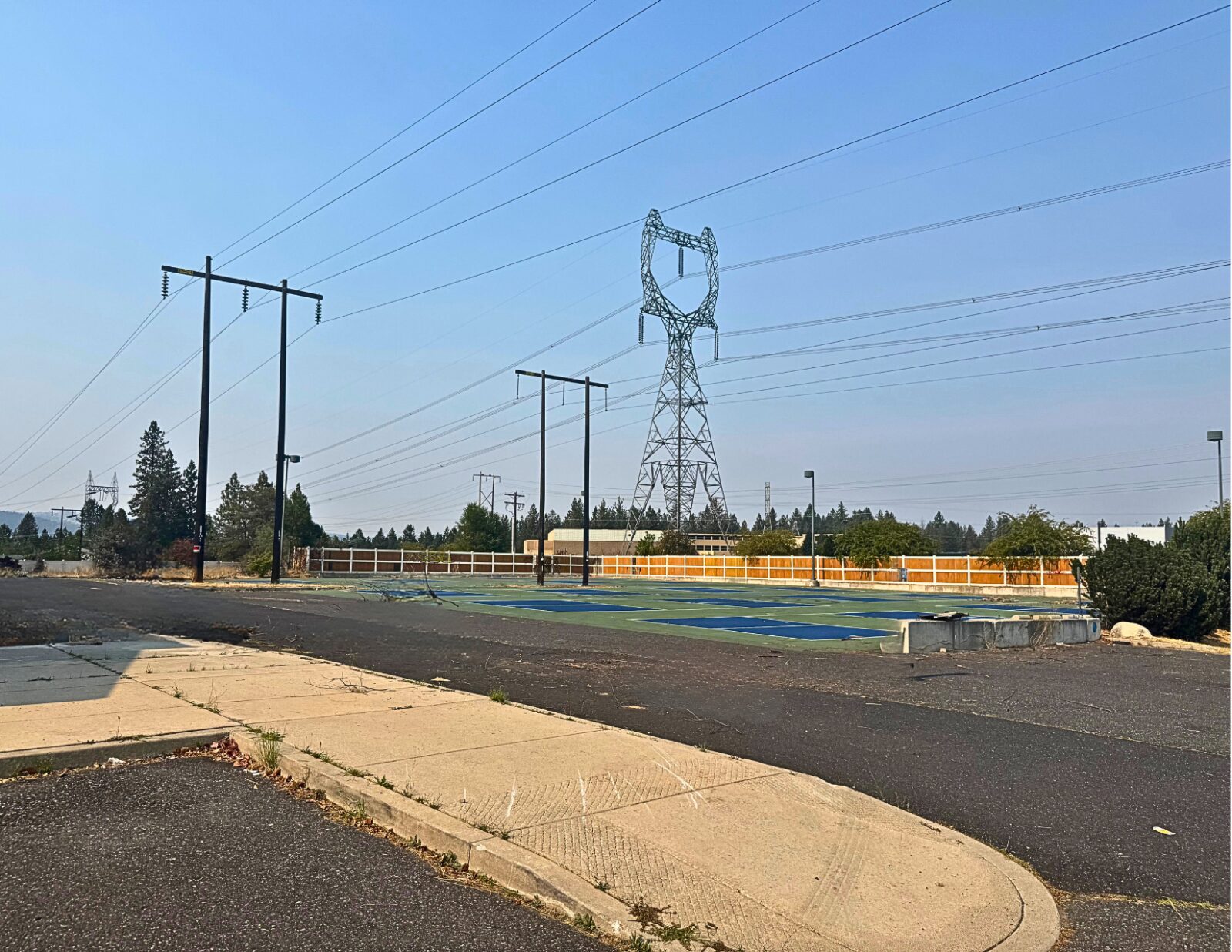 10505 N Newport Hwy