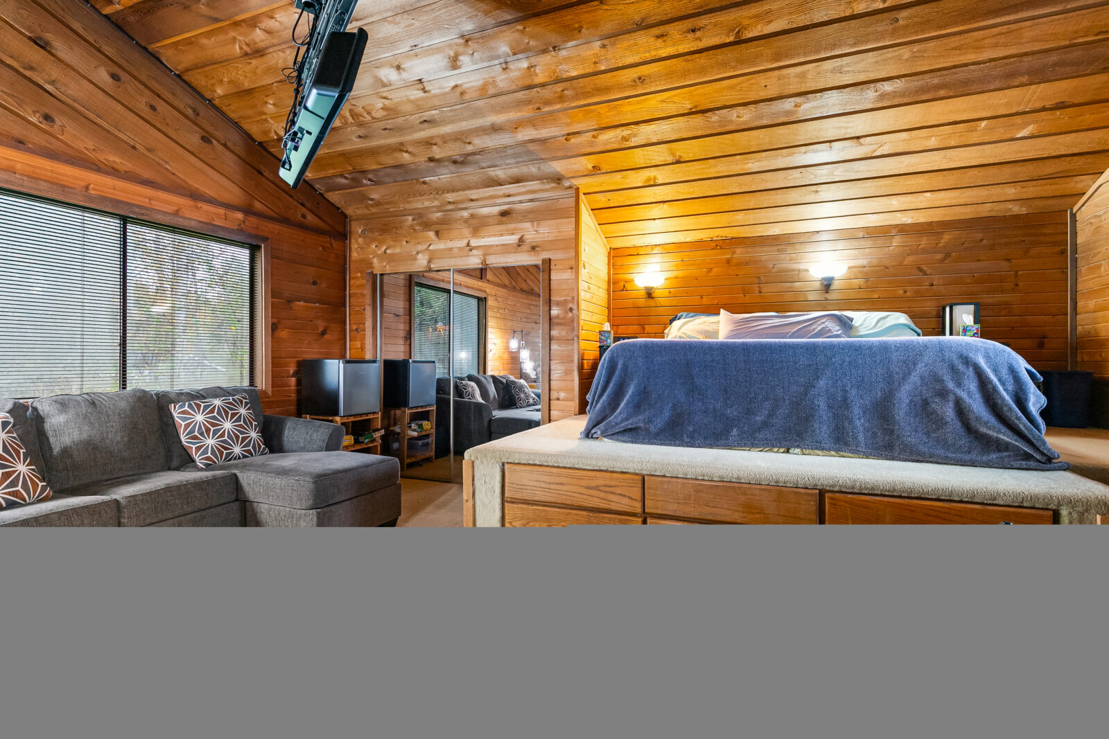 4777 Guide Meridian