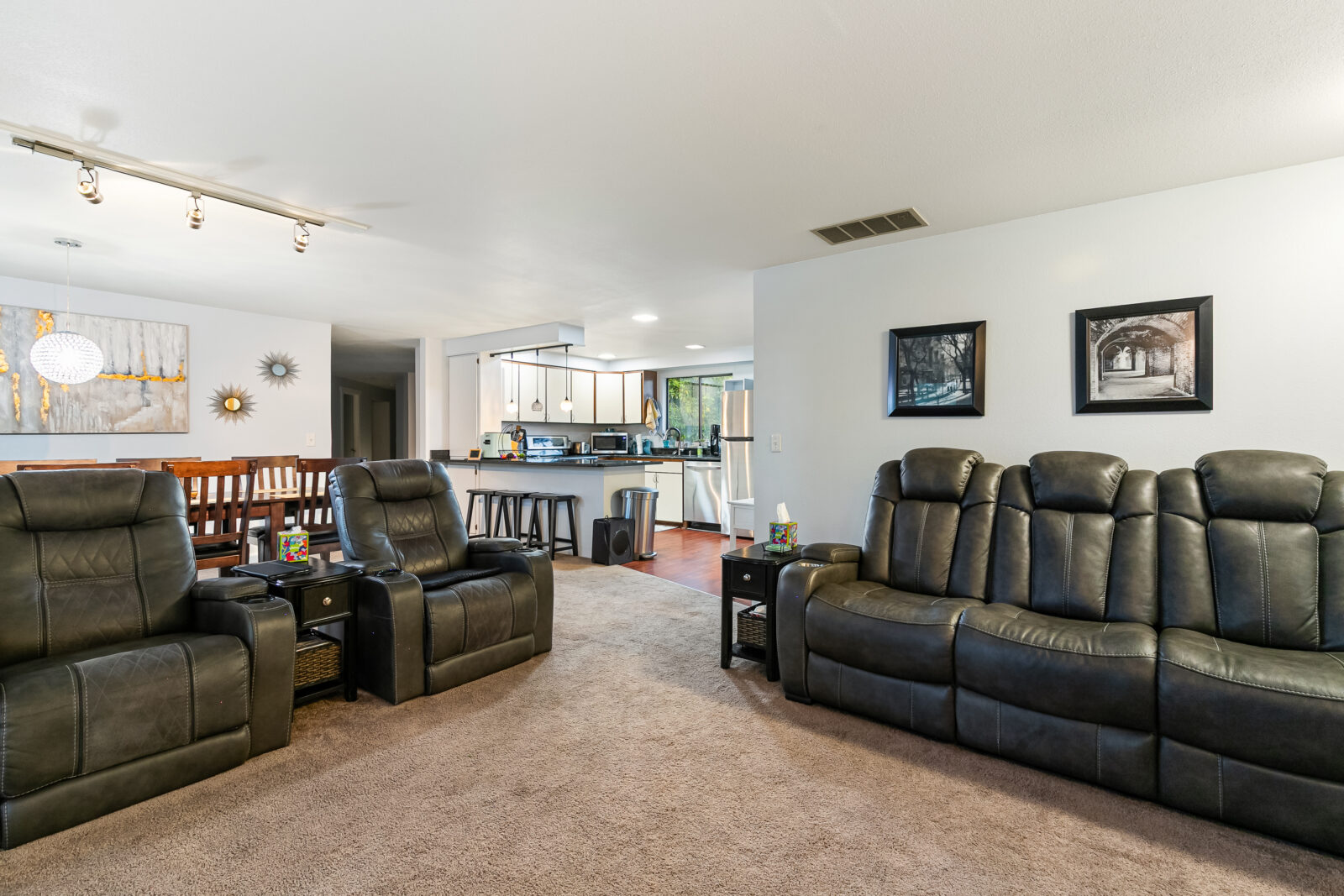 4777 Guide Meridian