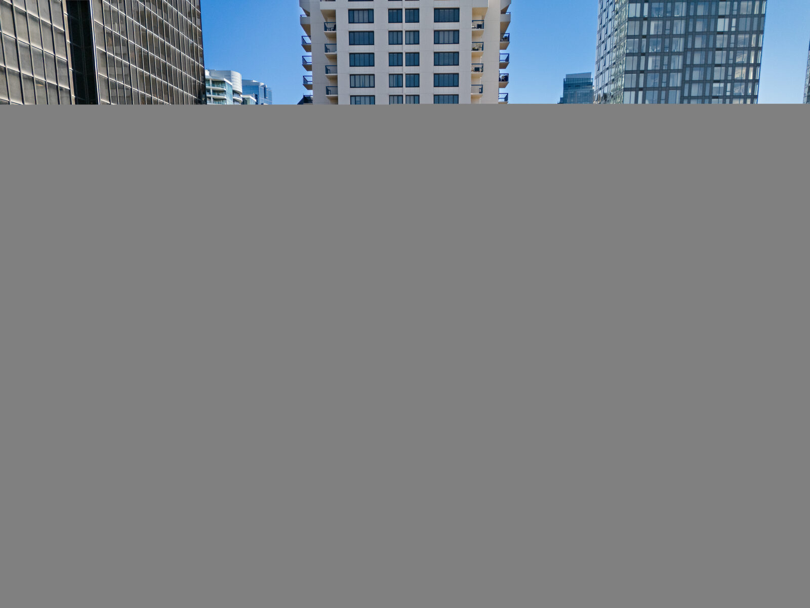 2112 3rd Ave
