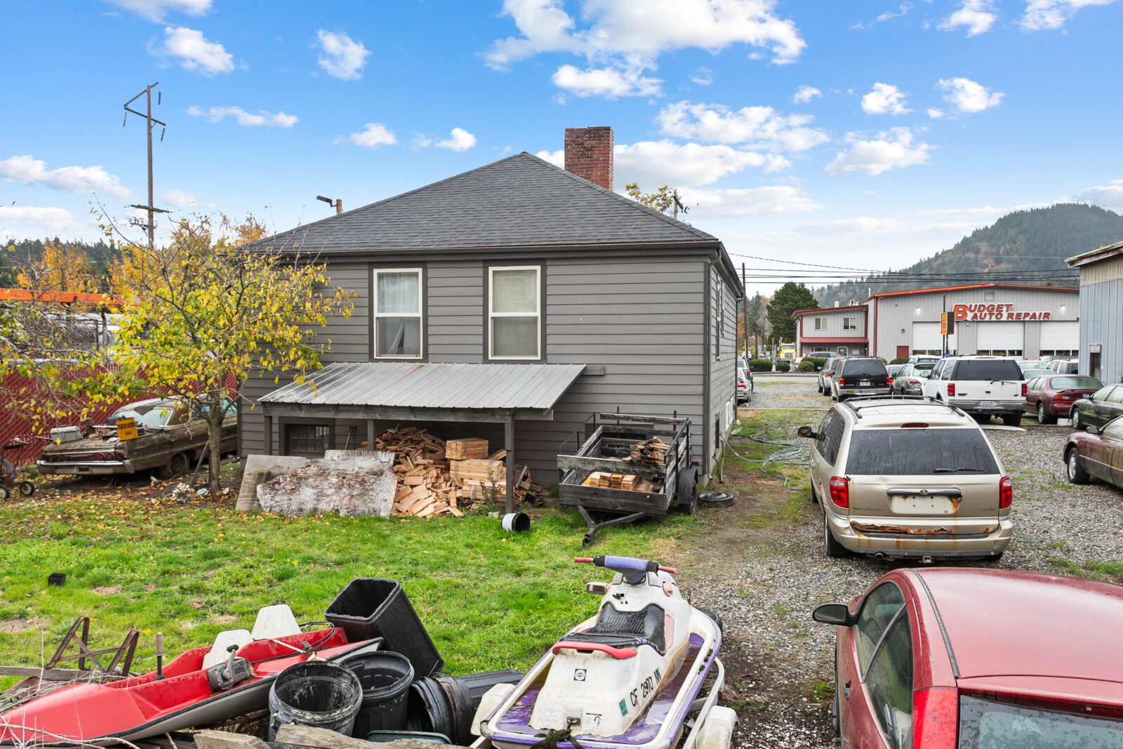 2401 Old Hwy 99 S
