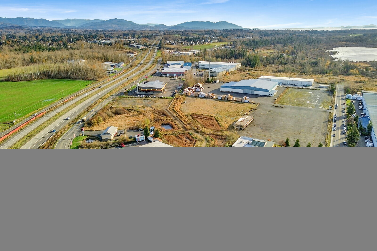 5545 Labounty Dr