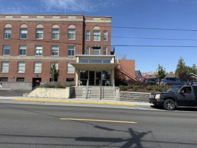 300 S Okanogan Ave