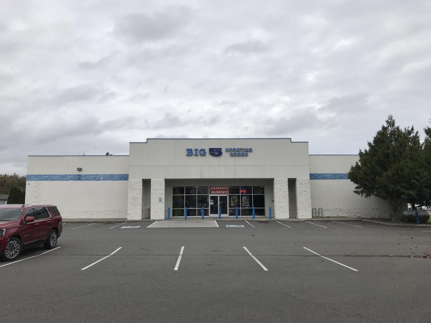 171 Valley Center Pl