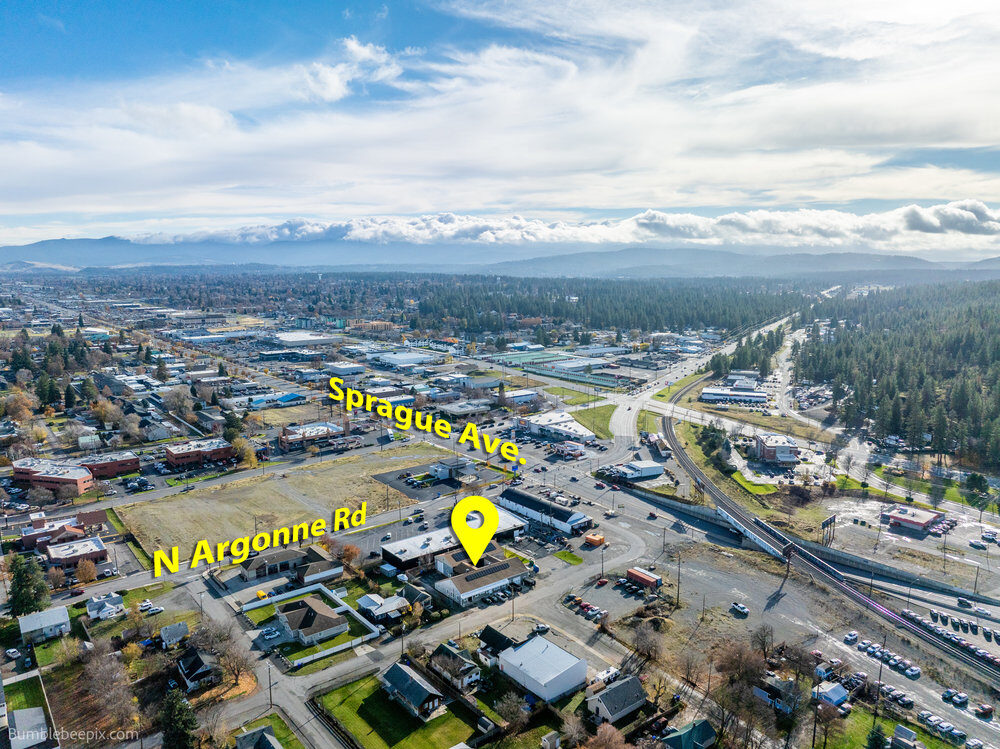 106 N Hutchinson Rd