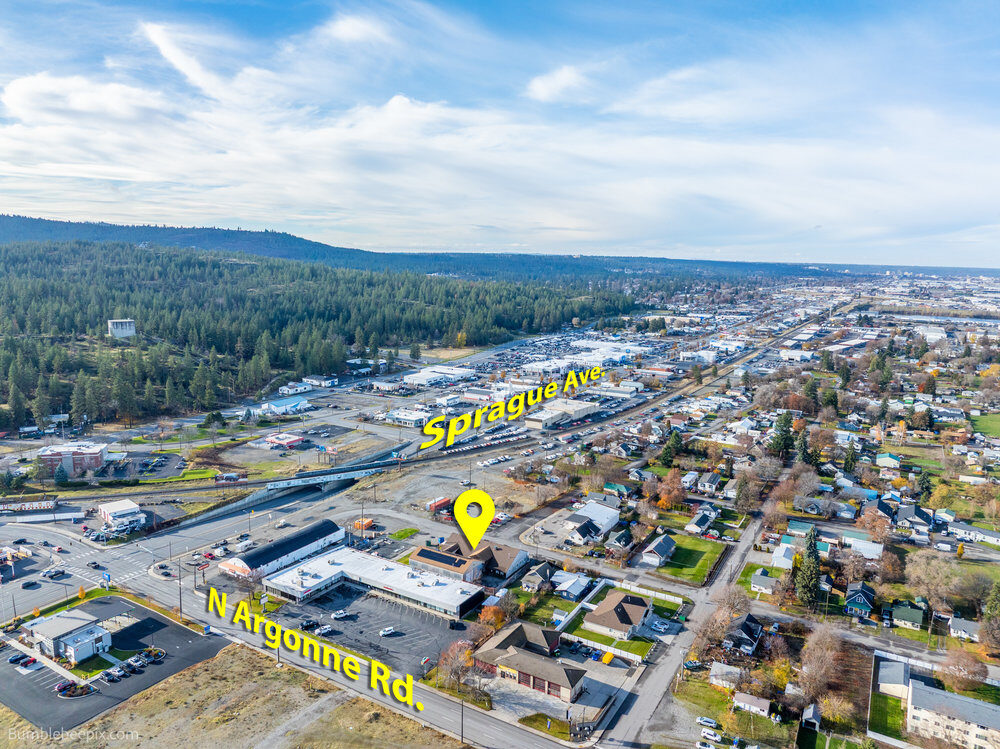 106 N Hutchinson Rd