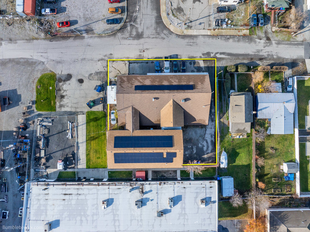 106 N Hutchinson Rd