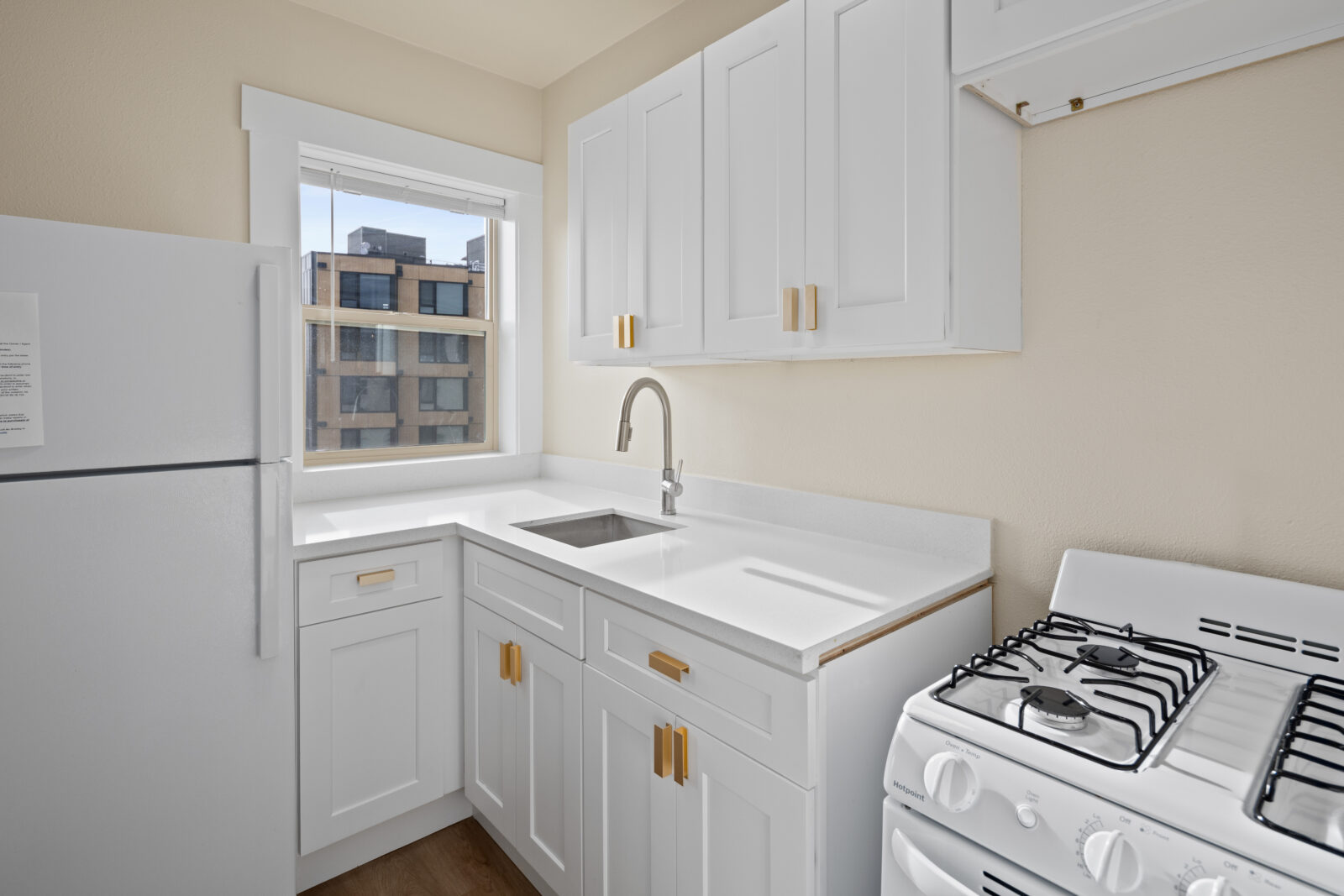 321 Broadway E