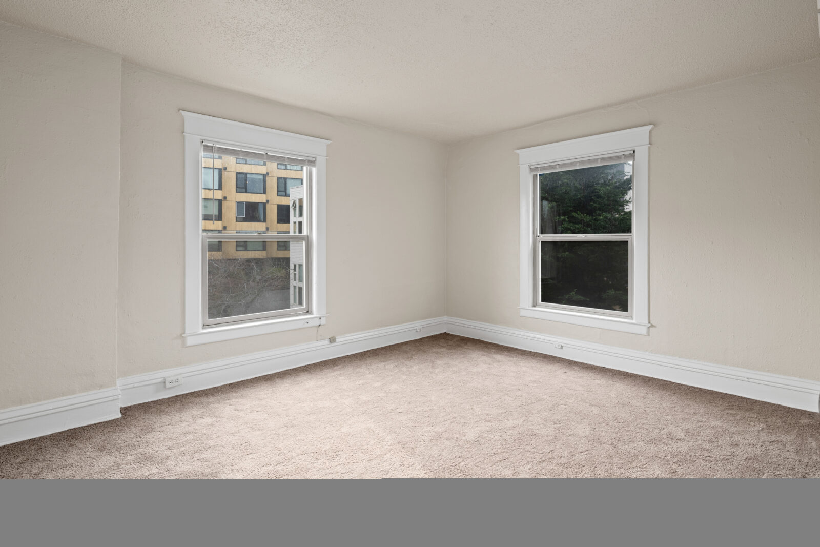 321 Broadway E