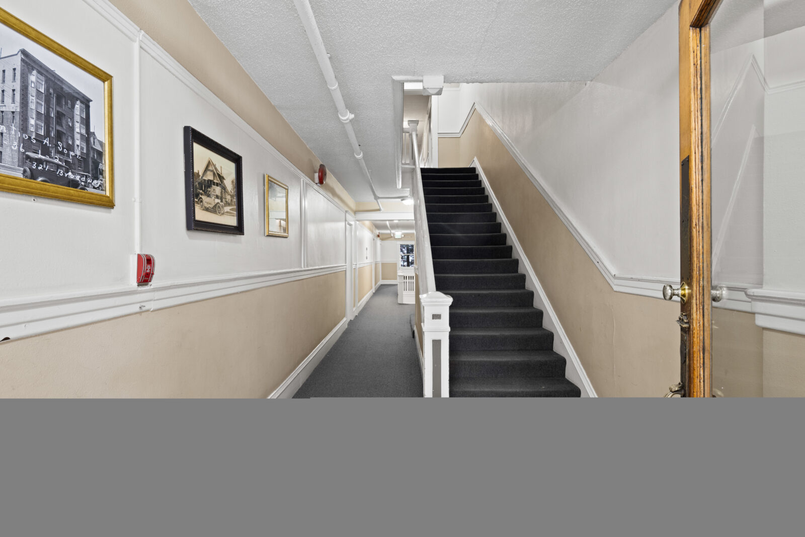 321 Broadway E