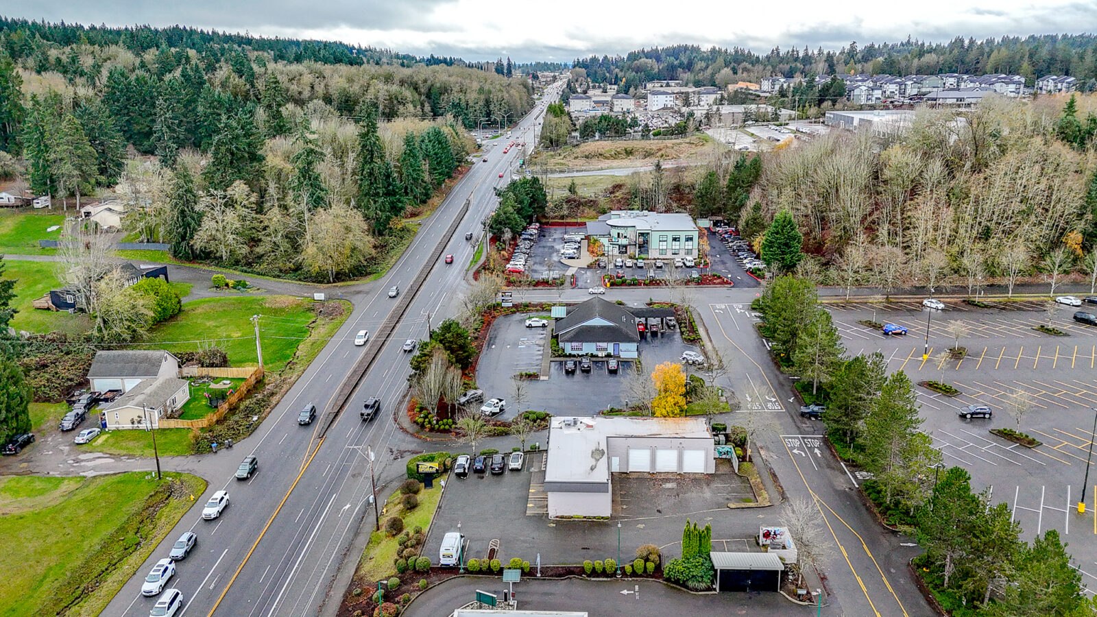 6747 Hwy 303 NE
