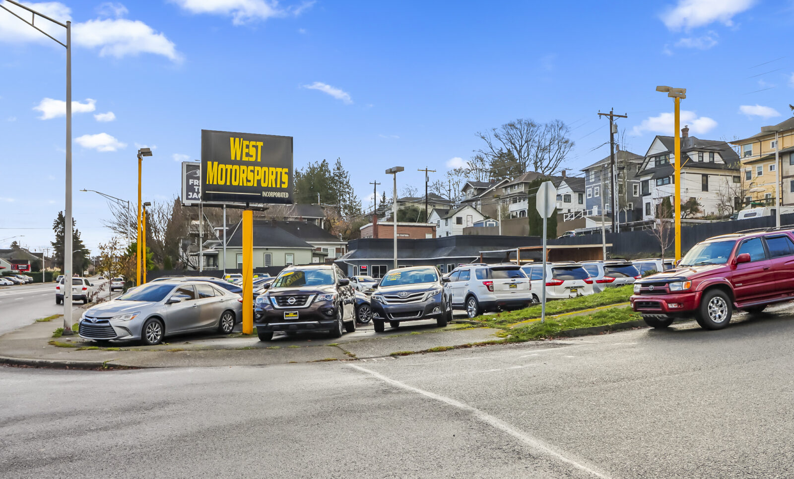 3200 Rucker Ave