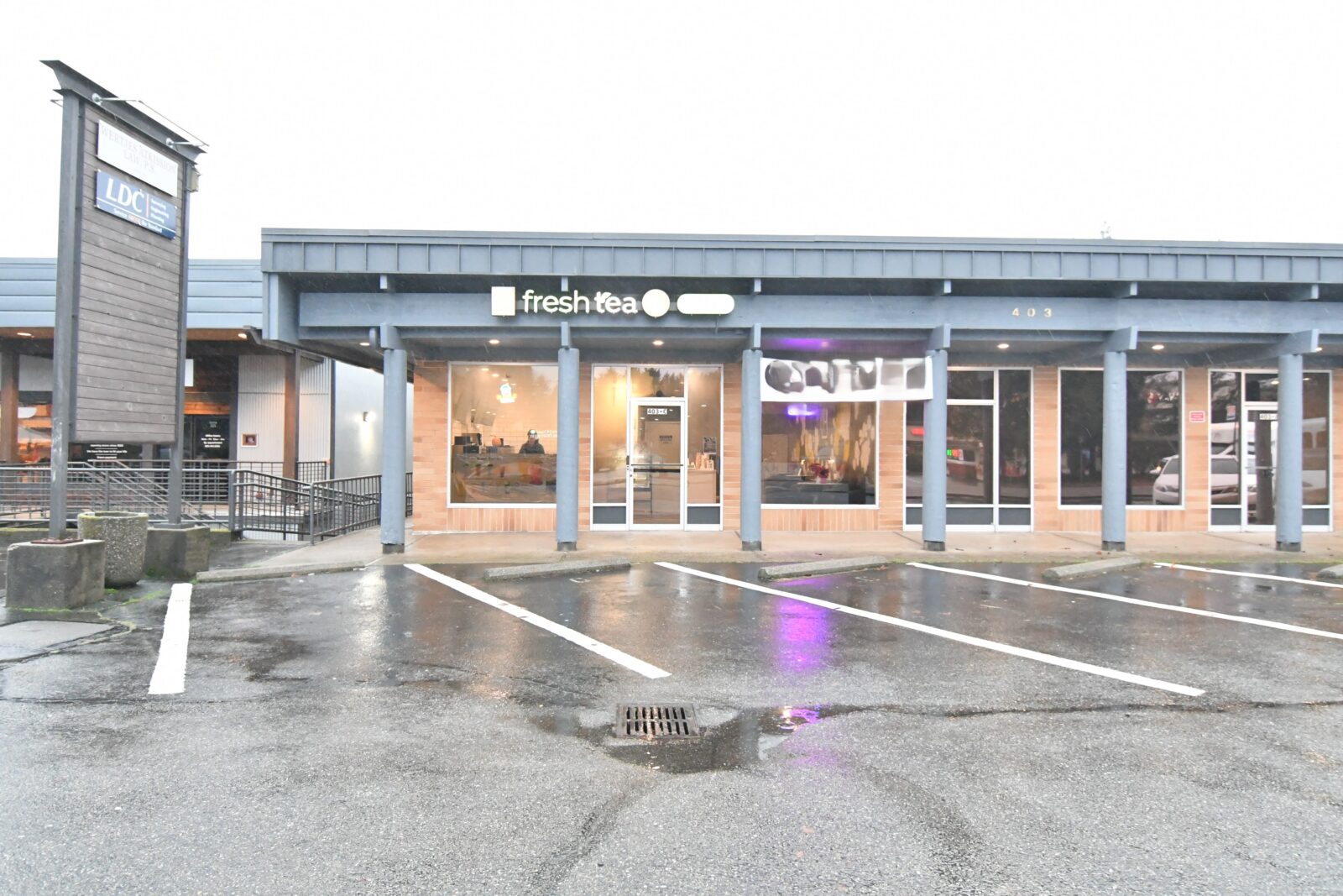 403 SE Cleveland Ave 5