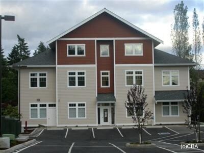 1740 Pottery Ave 300