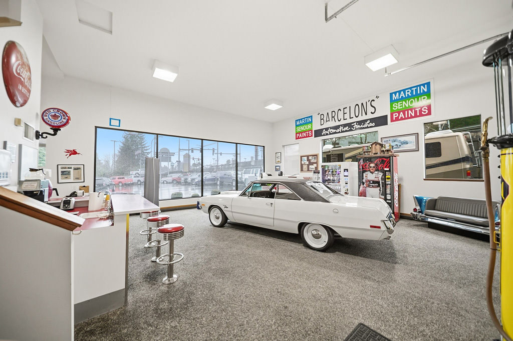 4701 Auto Center Blvd