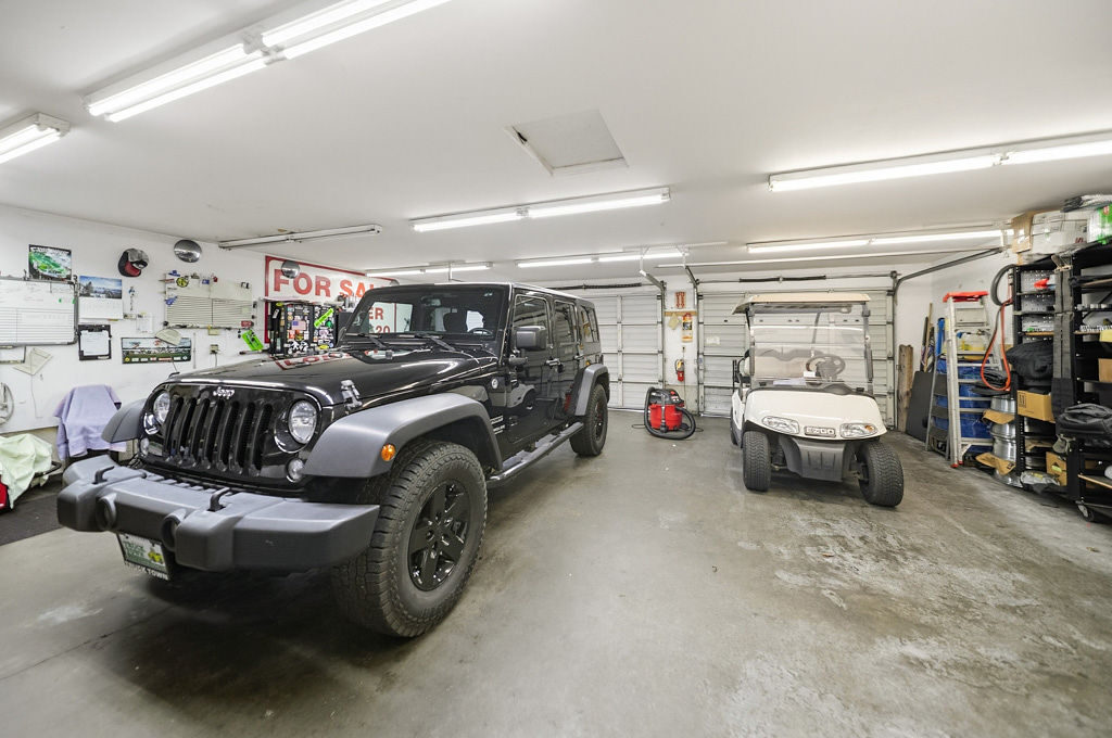 4701 Auto Center Blvd
