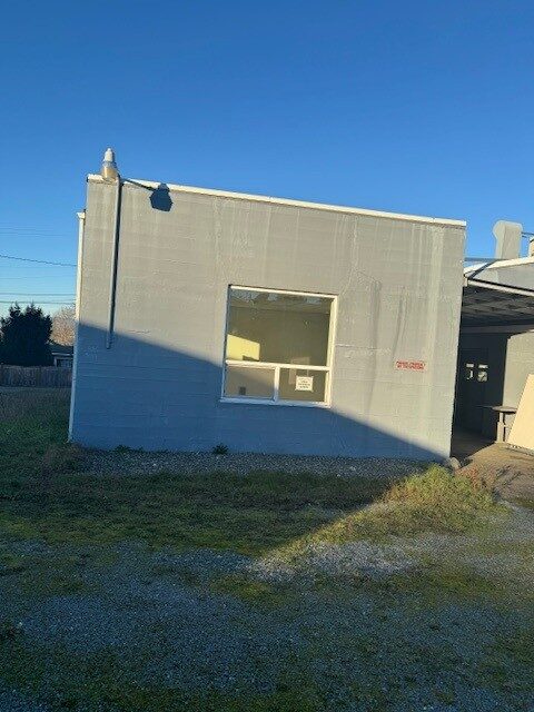625 N 4th St