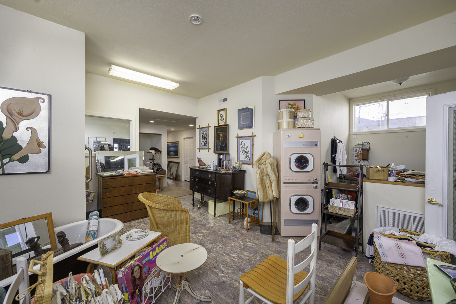 315 Main Ave E